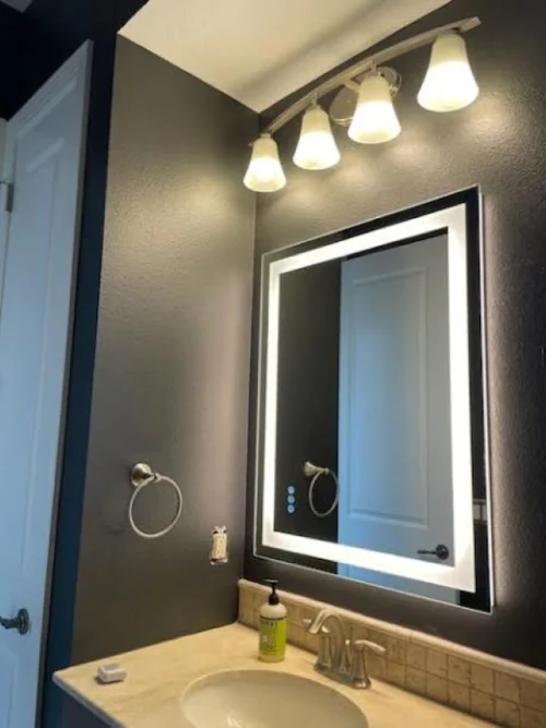 Gallery Frame 6